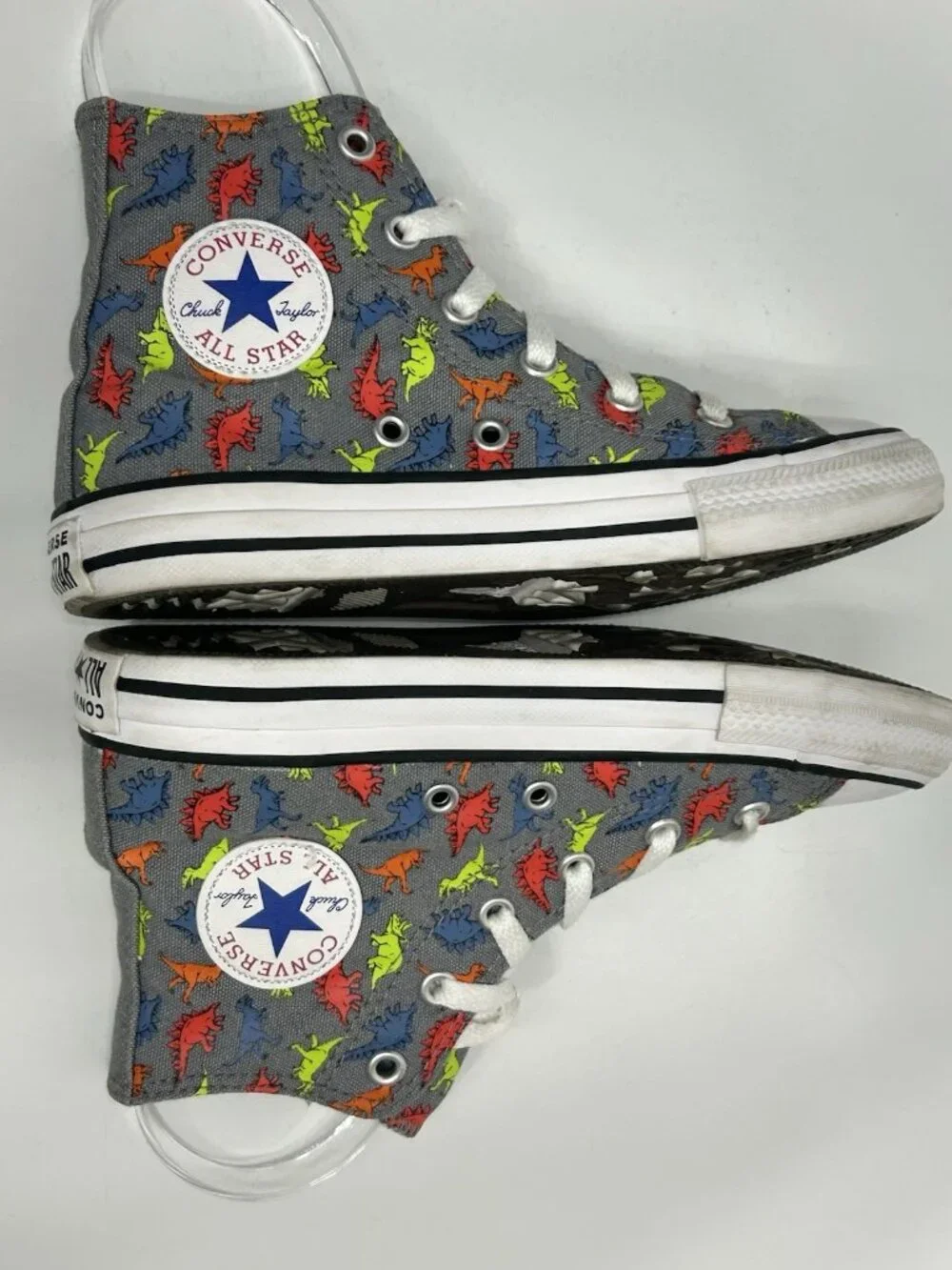 Converse•DINOVERSE•Chuck Taylor All Star Hi Tops•Junior Size 1 EUC Dinosaurs